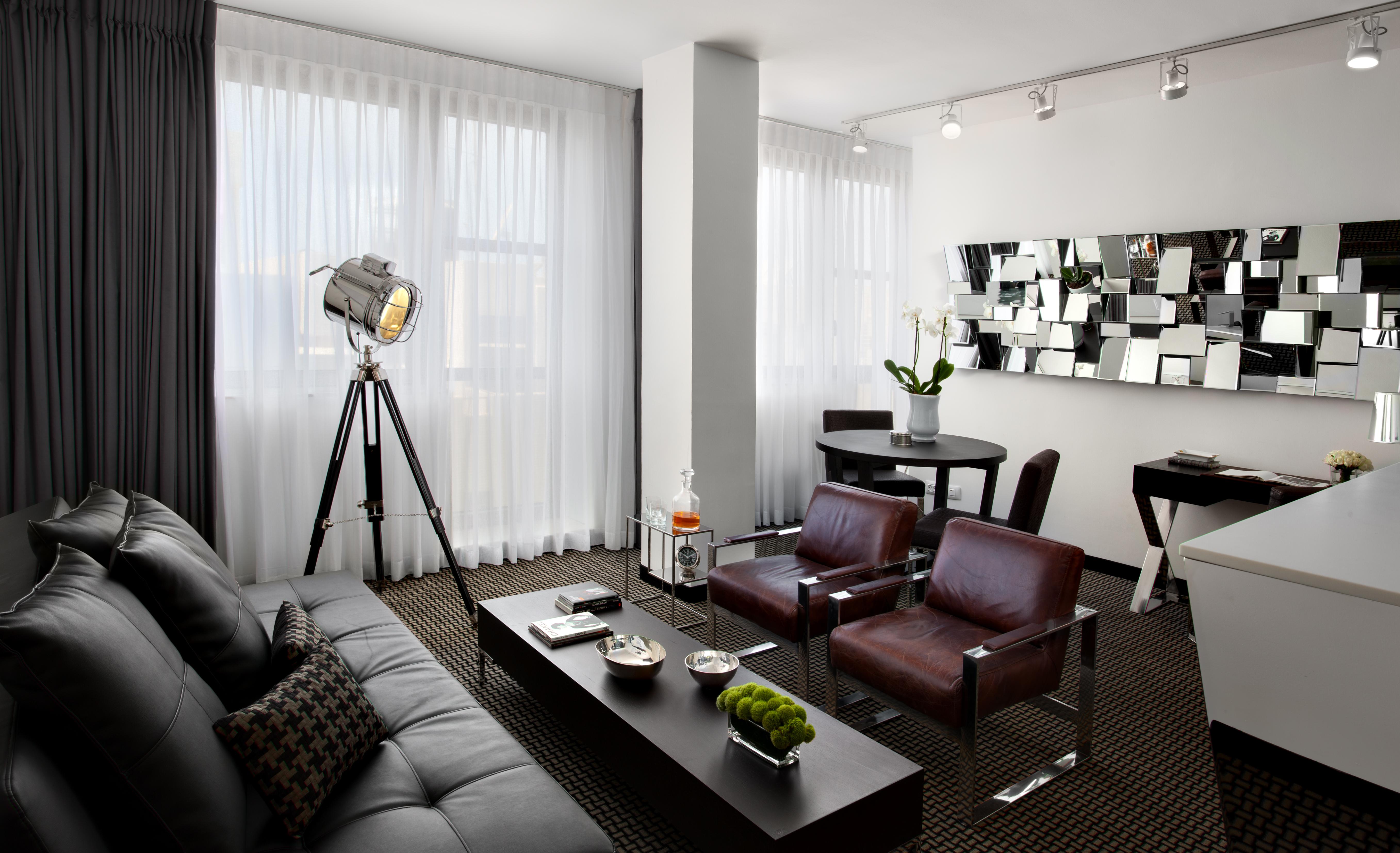 Alexander Hotel 4*